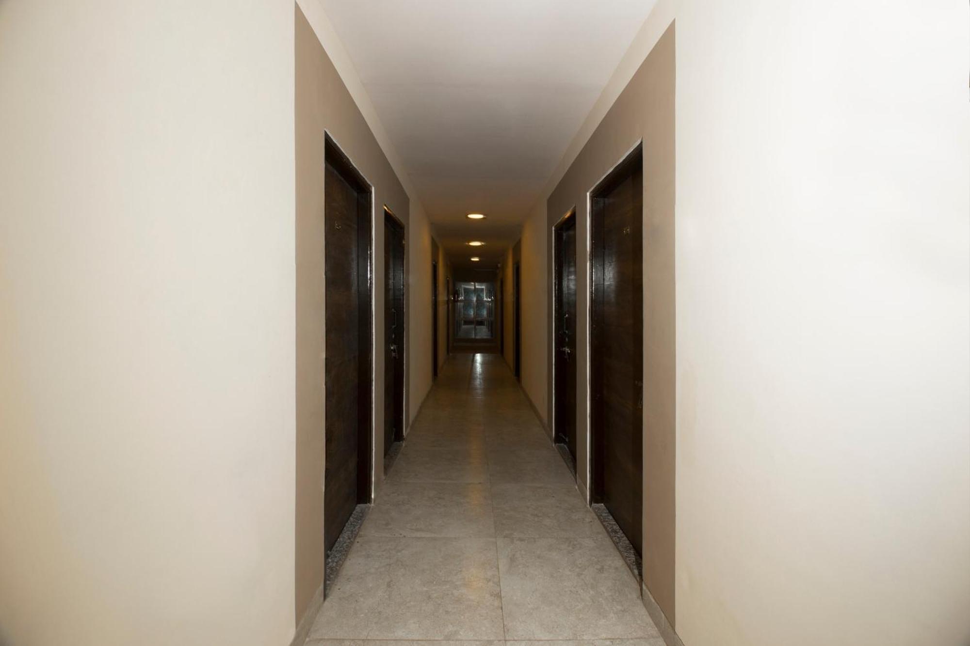 Hotel O The Star Hotel Панвел Экстерьер фото